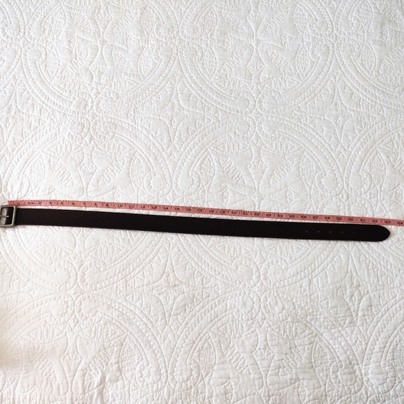 Club Monaco leather belt. - Picture 4 of 10